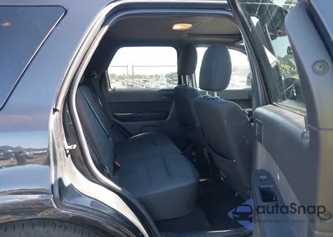 2011 Ford Escape Xlt из США, поврежденный, VIN 1FMCU9DGXBKB69331